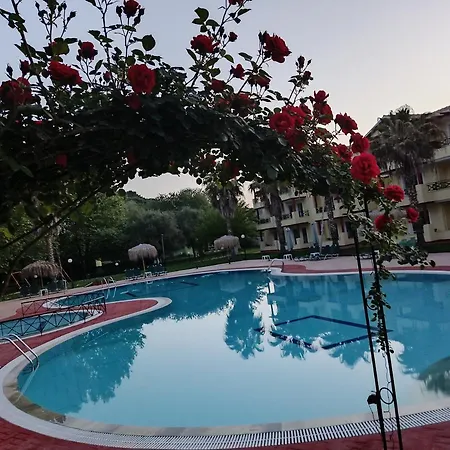 מלון דירות Damia Apts סידריון